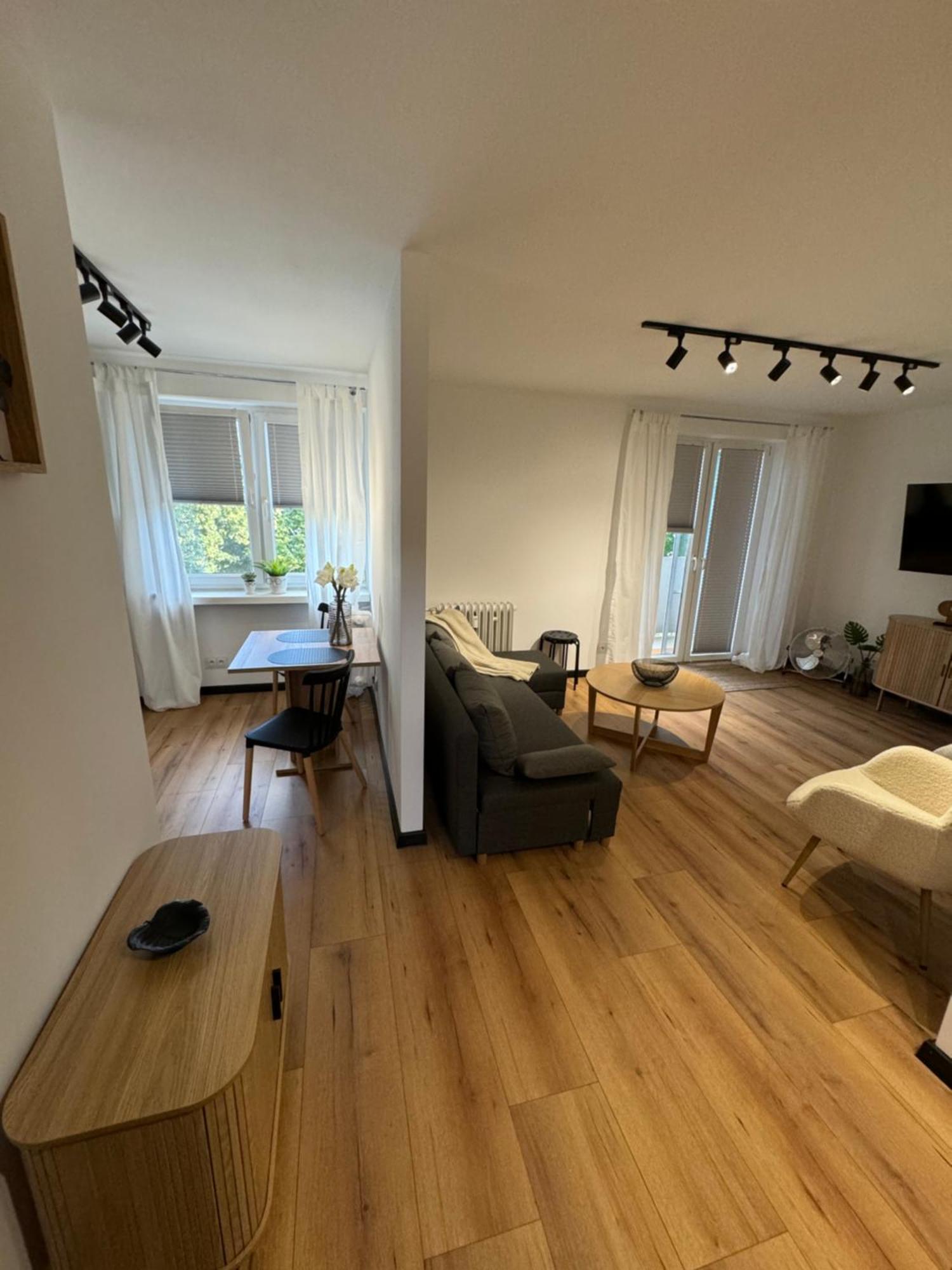 Apartment Ewy Иновроцлав Екстериор снимка